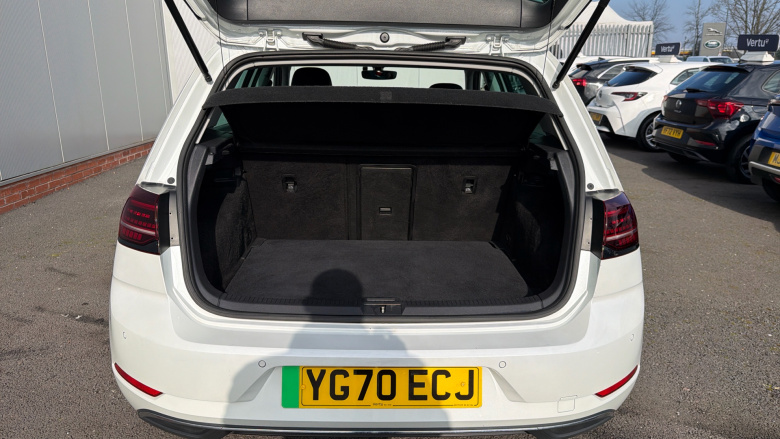 Volkswagen Golf 99kW e-Golf 35kWh 5dr Auto Electric Hatchback